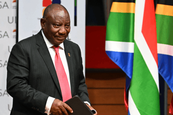 SA President Ramams Up Peace Talks Between Russia & Ukraine 🌍✌️ SA President Ramams Up Peace Talks Between Russia & Ukraine 🌍✌️