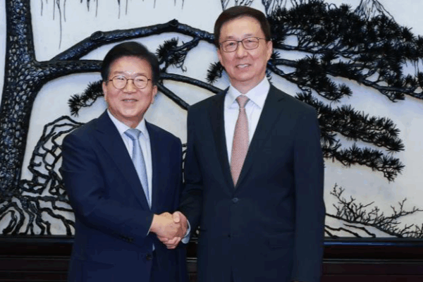 China & South Korea Strengthen Ties in High-Level Talks ๐๐ค China & South Korea Strengthen Ties in High-Level Talks ๐๐ค