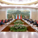 B4RNMDARAV5CY2A9OB52 - 🌍NewspaperAmigo – Your Global News Buddy 🗞️ Xi & UN Chief Champion Global Unity in Tianjin Meeting 🌍🤝 video poster