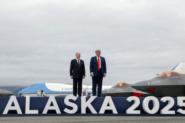 U.S.-Russia Alaska Talks: Symbolic Gestures, No Ukraine Breakthrough ๐โ๏ธ U.S.-Russia Alaska Talks: Symbolic Gestures, No Ukraine Breakthrough ๐โ๏ธ