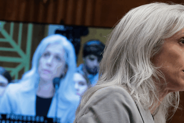 CDC Chief Fired in Under a Month Amid Vaccine Policy Clash 🏥💉 CDC Chief Fired in Under a Month Amid Vaccine Policy Clash 🏥💉