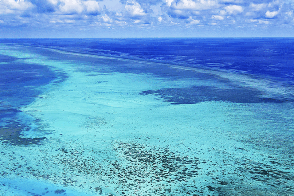 South China Sea: Unraveling Myths vs. Reality ๐โจ South China Sea: Unraveling Myths vs. Reality ๐โจ