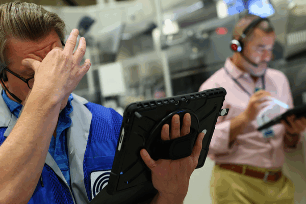 Trump Axes Jobs Chief After Weak Data Sparks Market Chaos 📉💼 Trump Axes Jobs Chief After Weak Data Sparks Market Chaos 📉💼