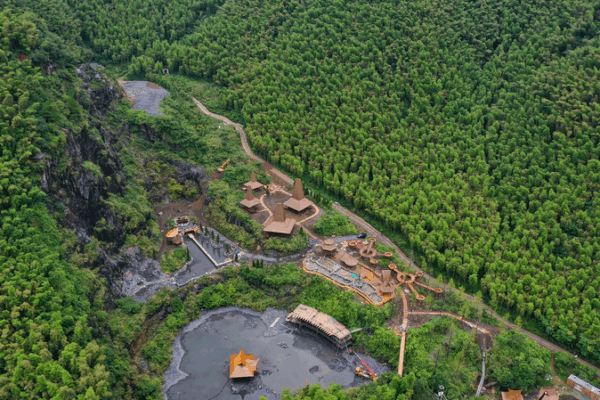 From Mines to Sunshine: How China’s Eco-Revolution Turned a Village into Gold 🌱✨ From Mines to Sunshine: How China’s Eco-Revolution Turned a Village into Gold 🌱✨