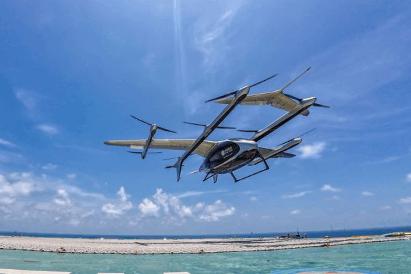 China’s 2-Tonne eVTOL Soars in Historic Offshore Delivery 🚁🌊 China’s 2-Tonne eVTOL Soars in Historic Offshore Delivery 🚁🌊