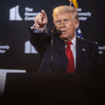 D7R1LE1XMKFTWX0JAG02 - 🌍NewspaperAmigo – Your Global News Buddy 🗞️ Trump Pushes for Long-Term Federal Control Over D.C. Police Amid Crime Emergency 🚨