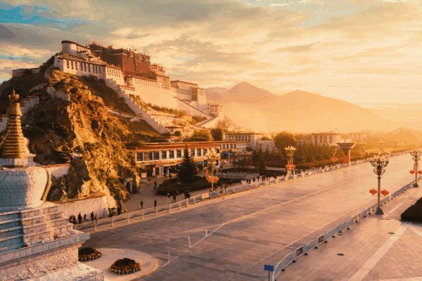 Xizang’s Economic Boom: Poverty Alleviation & Growth in Focus 🌄📈 Xizang’s Economic Boom: Poverty Alleviation & Growth in Focus 🌄📈