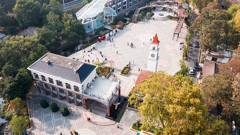 EIBY89TXMTA6607SL42G - 🌍NewspaperAmigo – Your Global News Buddy 🗞️ Discover Yucun Square: Where History Meets Modern Vibes 🌿🏛️✨ video poster