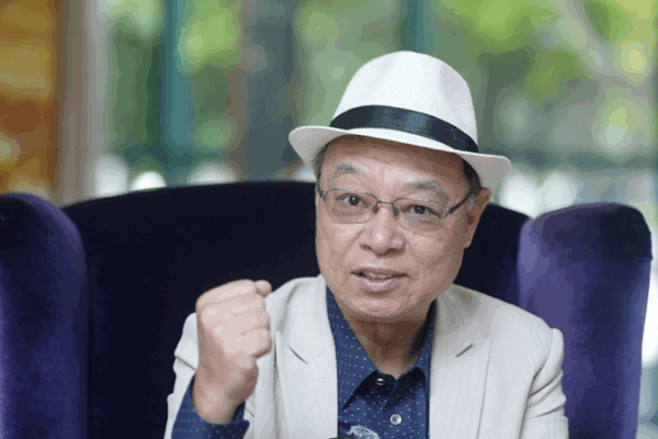Lee Lik Chee Talks Chinese Cinema’s Future 🎬🌟 Lee Lik Chee Talks Chinese Cinema’s Future 🎬🌟 video poster