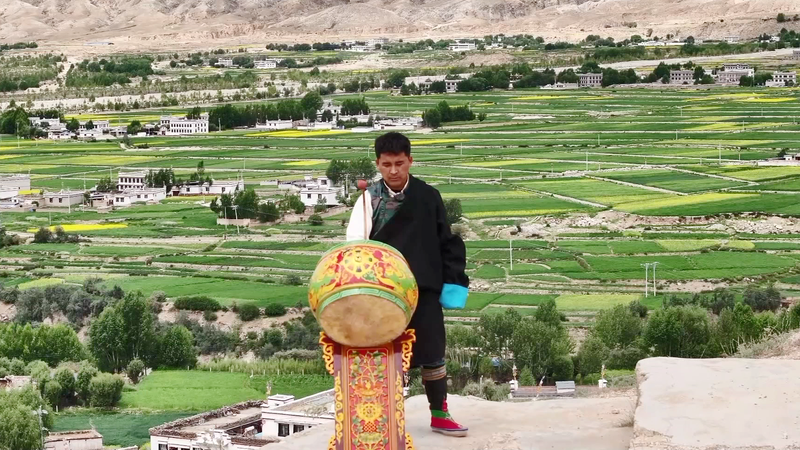Sechu Dorje Revives Tibetan Drum with Modern Beats 🥁✨ video poster
