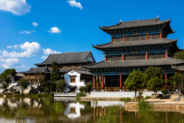 Discover Jianchuan: Yunnan’s Wood Carving Wonderland 🌳🎨 Discover Jianchuan: Yunnan's Wood Carving Wonderland 🌳🎨 video poster