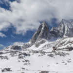 KQ2GH9E5F9HOX1PA1HB1 - 🌍NewspaperAmigo – Your Global News Buddy 🗞️ Yulong Snow Mountain: China’s Majestic Natural Wonder 🌄❄️ video poster