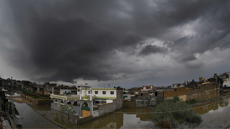 Karachi Flood Chaos: 11 Dead, 10 Injured in Record Rains 🌧️💔 Karachi Flood Chaos: 11 Dead, 10 Injured in Record Rains 🌧️💔