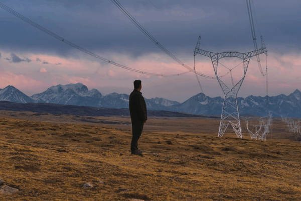 ⚡️ From Butter Lamps to Neon: Pasang Tsering Lights Up the Tibetan Plateau 🌄 ⚡️ From Butter Lamps to Neon: Pasang Tsering Lights Up the Tibetan Plateau 🌄 video poster