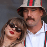 NS60MFK502DOGTF4V8L1 - 🌍NewspaperAmigo – Your Global News Buddy 🗞️ Taylor Swift & Travis Kelce Announce Engagement: Pop Meets NFL 💍🏈
