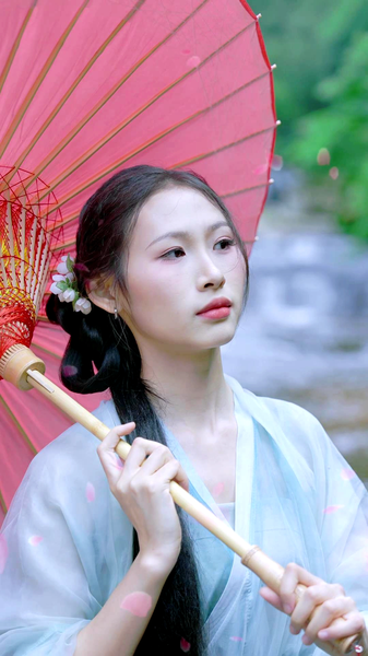 Oil-Paper Umbrellas Meet Dance: China’s Youth Reimagine Tradition 🌸💃 Oil-Paper Umbrellas Meet Dance: China’s Youth Reimagine Tradition 🌸💃 video poster