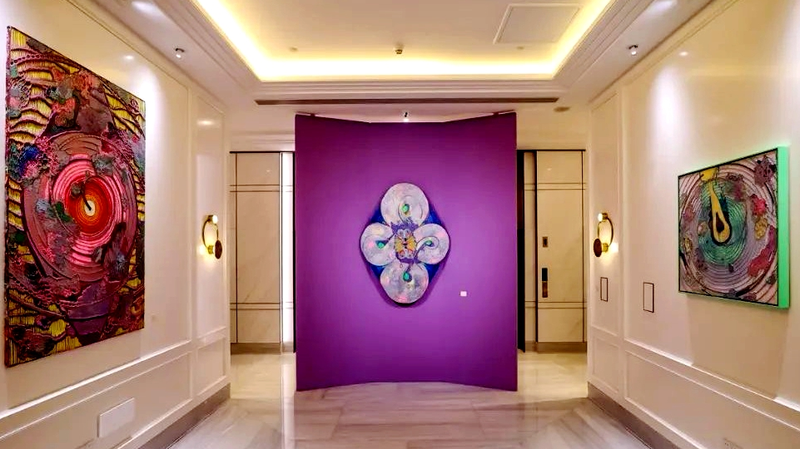 🎨 Beijing Art Exhibit Speaks Volumes Through Color 🌈