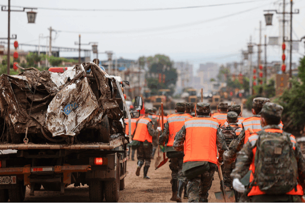 Gansu Flood Relief: Latest Updates on Rescue Efforts 🚨🌧️ Gansu Flood Relief: Latest Updates on Rescue Efforts 🚨🌧️ video poster