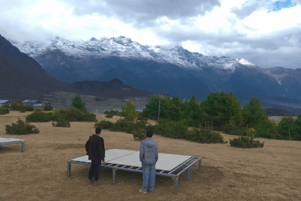 QTJ28LNU3BOZD7JMAECE - 🌍NewspaperAmigo – Your Global News Buddy 🗞️ Stargazing in the Clouds: A Tibetan Adventure 🌌🏔️ video poster