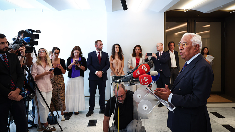 RR5PMJ331I4F4IBPN4QU - 🌍NewspaperAmigo – Your Global News Buddy 🗞️ EU Pushes for Key Role in Ukraine Peace Talks 🌍✌️