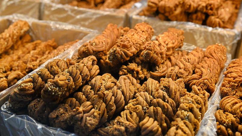 Tianjin’s Mahua: The Crispy Snack Stealing Hearts 🥨✨