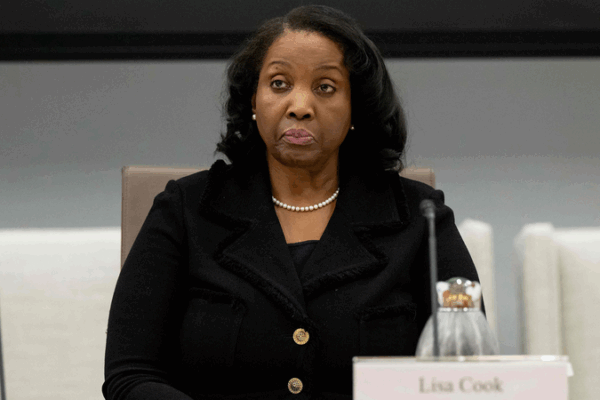 Trump Fires Fedโs Lisa Cook, Sparks Market Jitters ๐ Trump Fires Fedโs Lisa Cook, Sparks Market Jitters ๐