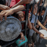 V8B4ZIFYSAS2HNAU0FVJ - 🌍NewspaperAmigo – Your Global News Buddy 🗞️ Egypt Rushes Aid to Gaza as Famine Crisis Deepens 🌍🚚