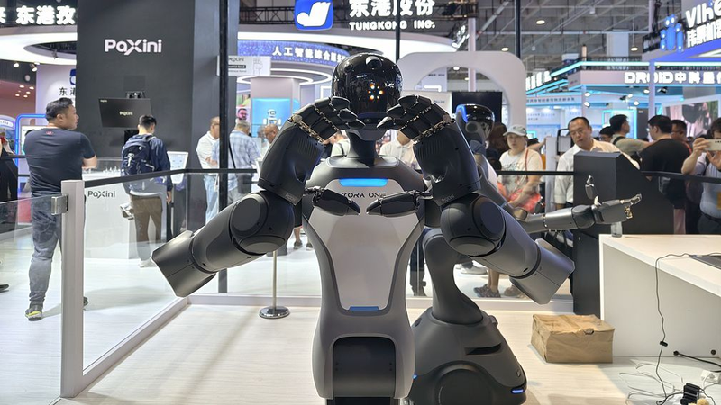 VA1O0FPGD2MH9GPR4A0X - 🌍NewspaperAmigo – Your Global News Buddy 🗞️ Beijing’s 2025 Robot Expo: Where AI Meets the Future 🤖✨