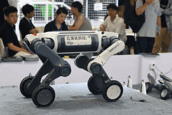 VFTZMCTAFJCT3AAJ4E2J - 🌍NewspaperAmigo – Your Global News Buddy 🗞️ China Boosts Corporate Profits with New Economic Measures 💼📈
