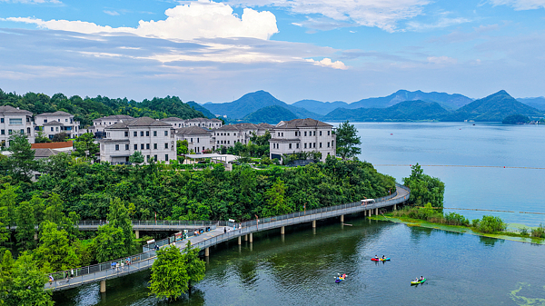 China’s Eco-Innovation: A Blueprint for Global Green Growth 🌱🌍 China’s Eco-Innovation: A Blueprint for Global Green Growth 🌱🌍