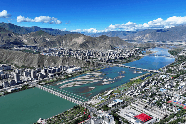 Xizang’s Economy Soars: 1,000x Growth in 60 Years 🚀 Xizang's Economy Soars: 1,000x Growth in 60 Years 🚀