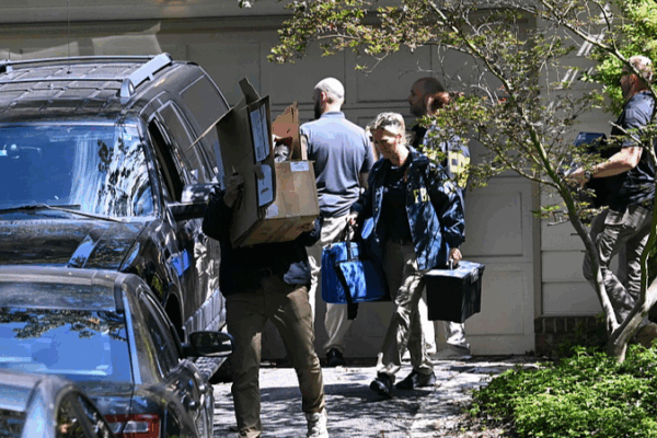 FBI Raids Ex-Trump Advisor Bolton’s Home in Classified Info Probe 🕵️♂️ FBI Raids Ex-Trump Advisor Bolton’s Home in Classified Info Probe 🕵️♂️