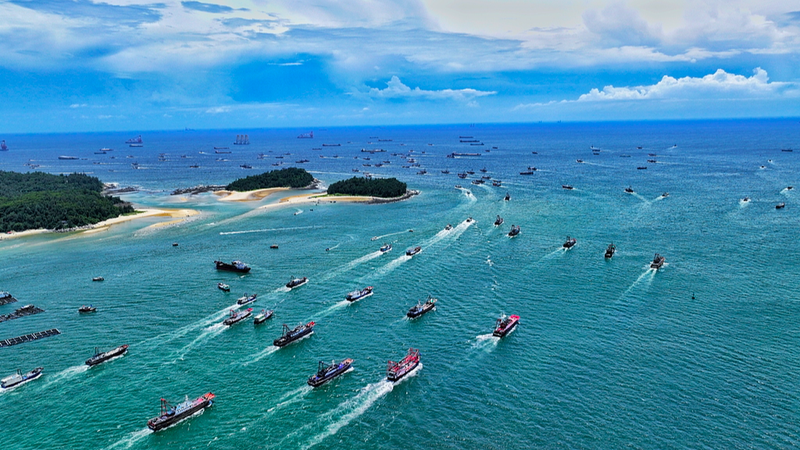 XWYJK8RASYVIUSMK9YY4 - 🌍NewspaperAmigo – Your Global News Buddy 🗞️ Experts Back Xinhua’s South China Sea Report 🌊📜