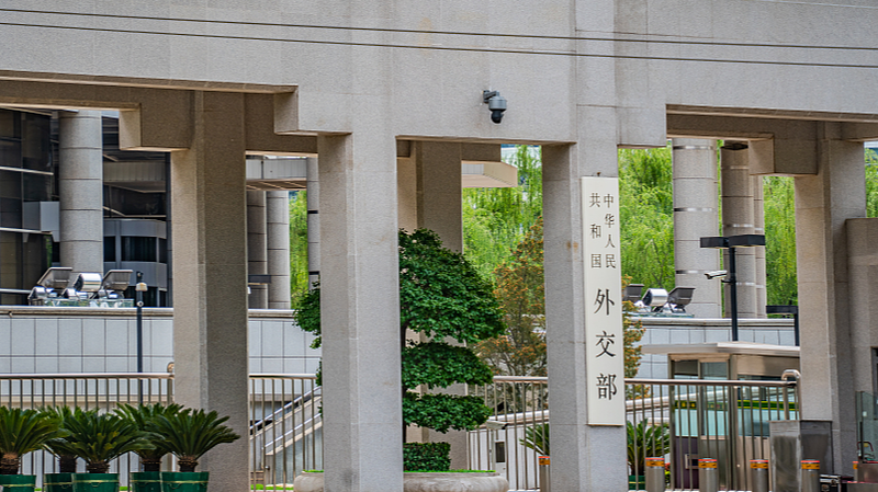 China Urges Philippines to Halt South China Sea Tensions 🌊⚖️