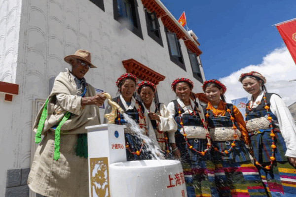Xizang’s Journey: From Serfdom to Prosperity 🌄✨ Xizang's Journey: From Serfdom to Prosperity 🌄✨