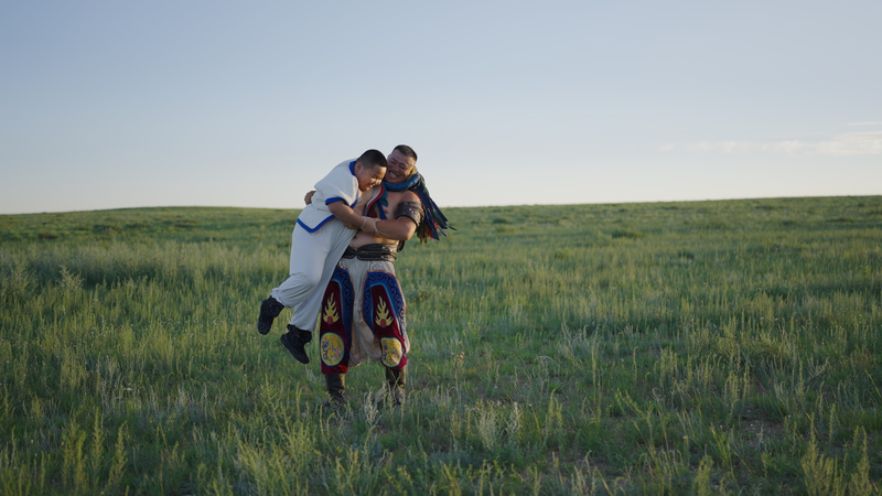 122Q8QPUVW119WS9KEQF - 🌍NewspaperAmigo – Your Global News Buddy 🗞️ Wrestling Worlds Collide: Chinese Coach Explores Mongolian Bökh 🌾🤼♂️ video poster