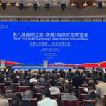 4EV4C8BTEK1QSRHAL343 - 🌍NewspaperAmigo – Your Global News Buddy 🗞️ Silk Road Expo Unites Cultures in Dunhuang 🌏✨