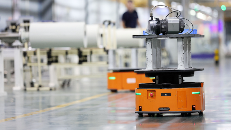 6CGFXUWFCN598CDBBLQK - 🌍NewspaperAmigo – Your Global News Buddy 🗞️ China’s Economy Powers Up: High-Tech & Services Lead Steady Growth 🚀📈