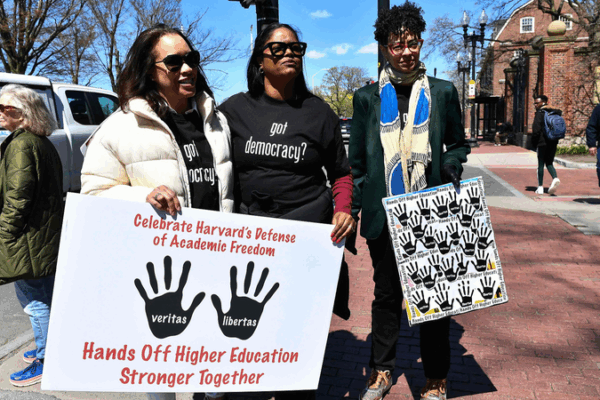 Federal Judge Blocks Trump’s Harvard Funding Cuts ๐โ๏ธ Federal Judge Blocks Trump's Harvard Funding Cuts ๐โ๏ธ