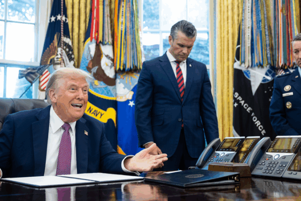 Trump Revives ‘Department of War’ in Bold Rebrand Move π‘οΈβ‘οΈβοΈ Trump Revives 'Department of War' in Bold Rebrand Move π‘οΈβ‘οΈβοΈ