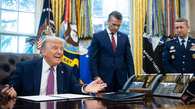 Trump Revives 'Department of War' in Bold Rebrand Move 🛡️➡️⚔️