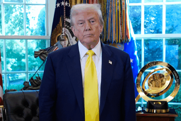 Trumpโs Tariff Move Sparks 81% Drop in Global Parcels to US ๐๐ Trumpโs Tariff Move Sparks 81% Drop in Global Parcels to US ๐๐