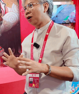 Thai Artist Celebrates Cultural Bonds with China at Silk Road Expo ππ Thai Artist Celebrates Cultural Bonds with China at Silk Road Expo ππ video poster