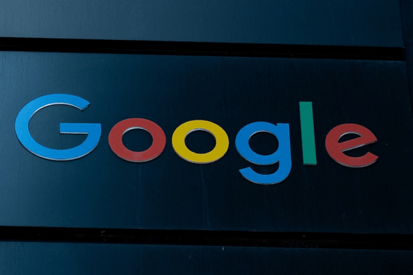 Trump Threatens New Tariffs on EU After Google’s $3.5B Fine ⚖️💸 Trump Threatens New Tariffs on EU After Google’s $3.5B Fine ⚖️💸