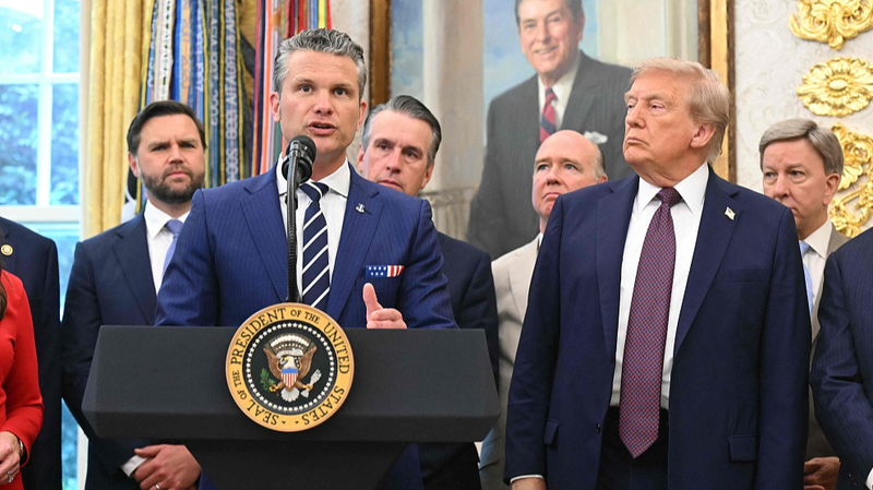 Trump Eyes Historic Rebrand: From Defense to ‘Department of War’ 🛡️➡️⚔️ Trump Eyes Historic Rebrand: From Defense to 'Department of War' 🛡️➡️⚔️