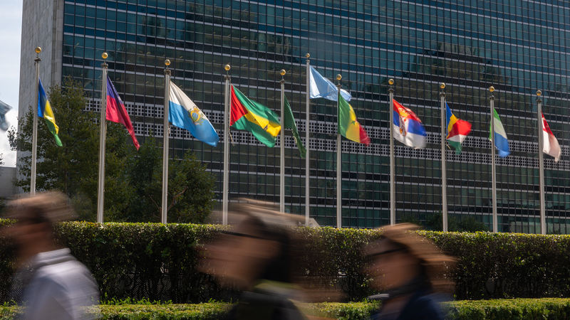 Chinese Premier Lands in NYC for UN Summit 🌏✨