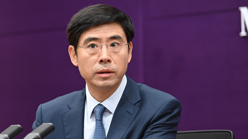 BCX8ZIRZOH3OYCF1E1WM - 🌍NewspaperAmigo – Your Global News Buddy 🗞️ China Urges U.S. to Drop Tariffs for Trade Boost 🌏🤝