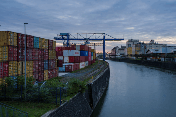 Global Growth Slows as Tariffs Bite, OECD Warns ๐๐ Global Growth Slows as Tariffs Bite, OECD Warns ๐๐