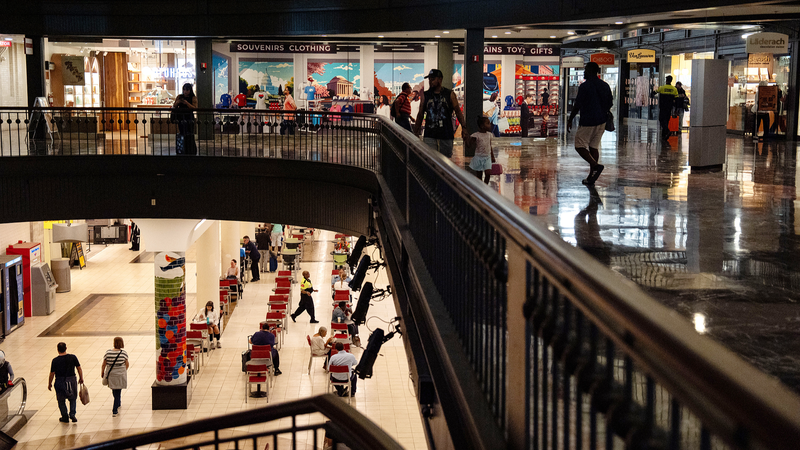 CA3VDRJOFBZGVDKH8Y7U - 🌍NewspaperAmigo – Your Global News Buddy 🗞️ U.S. Consumer Sentiment Slumps as Inflation, Job Fears Bite 😬📉