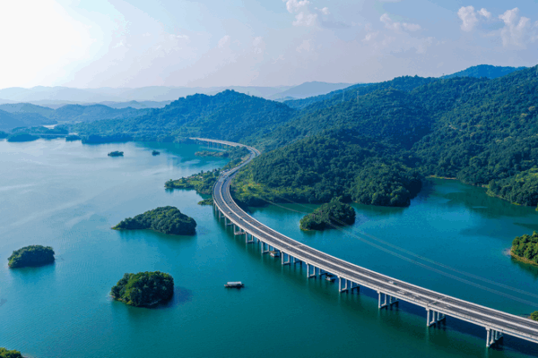Live from Lushan West Sea: China’s Hidden Gem 🌊⛰️ Live from Lushan West Sea: China’s Hidden Gem 🌊⛰️ video poster